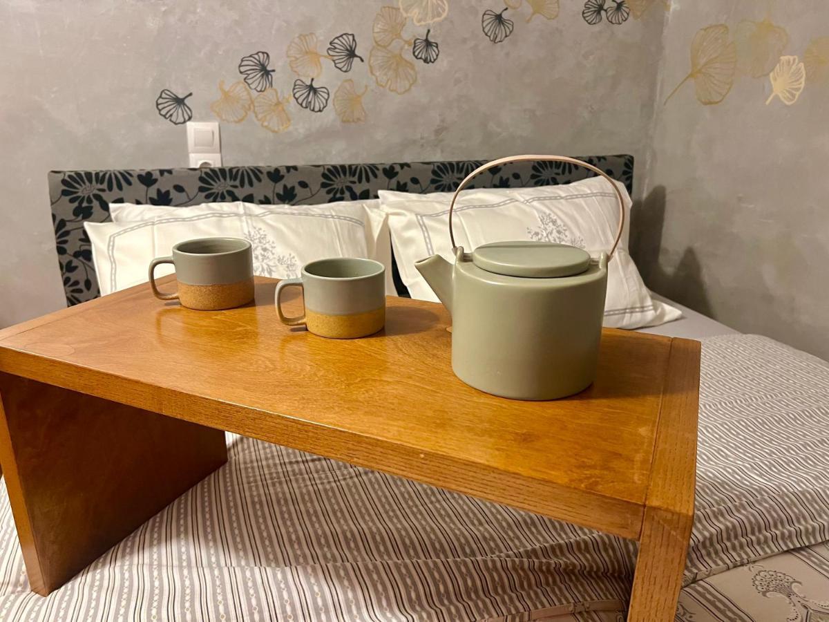 Cozy Tiny Apartment In The Heart Of Plaka เอเธนส์ ภายนอก รูปภาพ